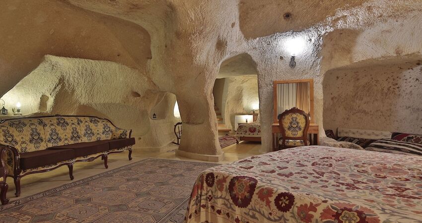Amber Cave Suites