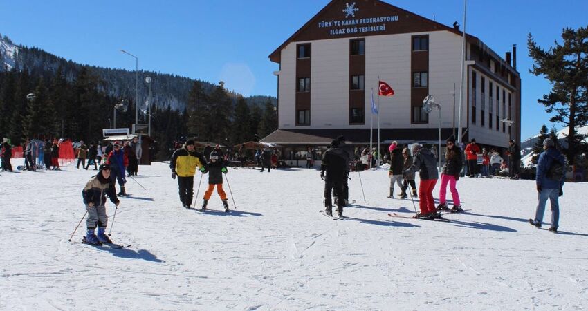 Ilgaz dağı Gerede Arkut Dağı Kayak Merkezi  Safranbolu Kastamonu